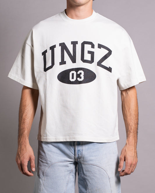 UNIVERSITY CREAM TSHIRT