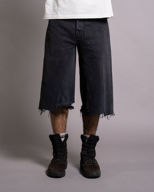 ARCHED WIDE JORTS 18 (W32)